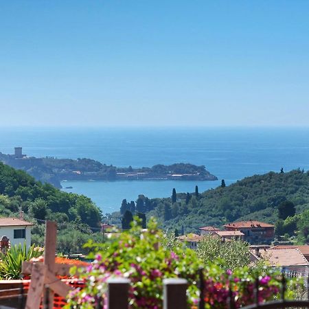 Hemingway'S Shelter Villa La Spezia Exteriör bild